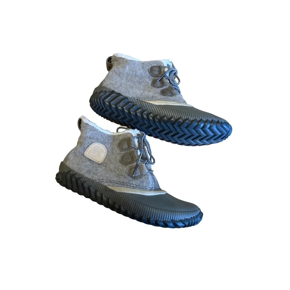 Sorel Women Out 'N About Felt boots Gray waterproof rubber fleece lining Size 9
